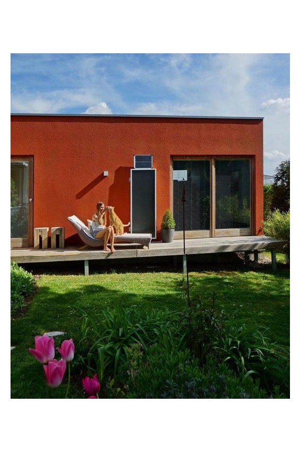 TWINSOLAR DUO : Panneau solaire aérothermique mural - Exemple d'installation verticale - Marque GRAMMER SOLAR