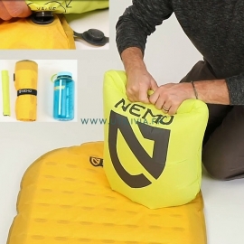 TENSOR - Gonflage du matelas via le sac-pompe inclus - Marque NEMO TENSOR - Gonflage du matelas via le sac-pompe inclus - Marque NEMO