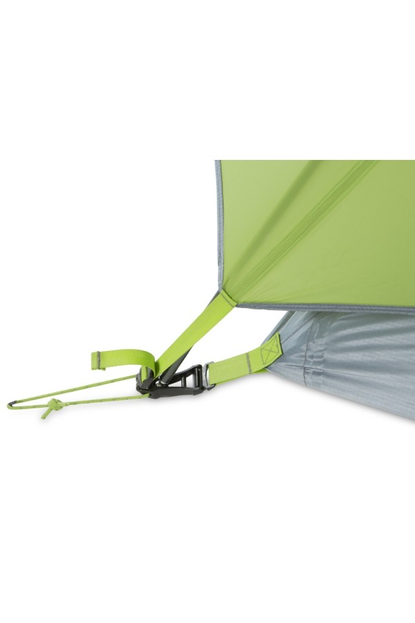 NEMO DAGGER 2P (2019) : Vue des fixations avec réglage de la tension - Marque  Nemo