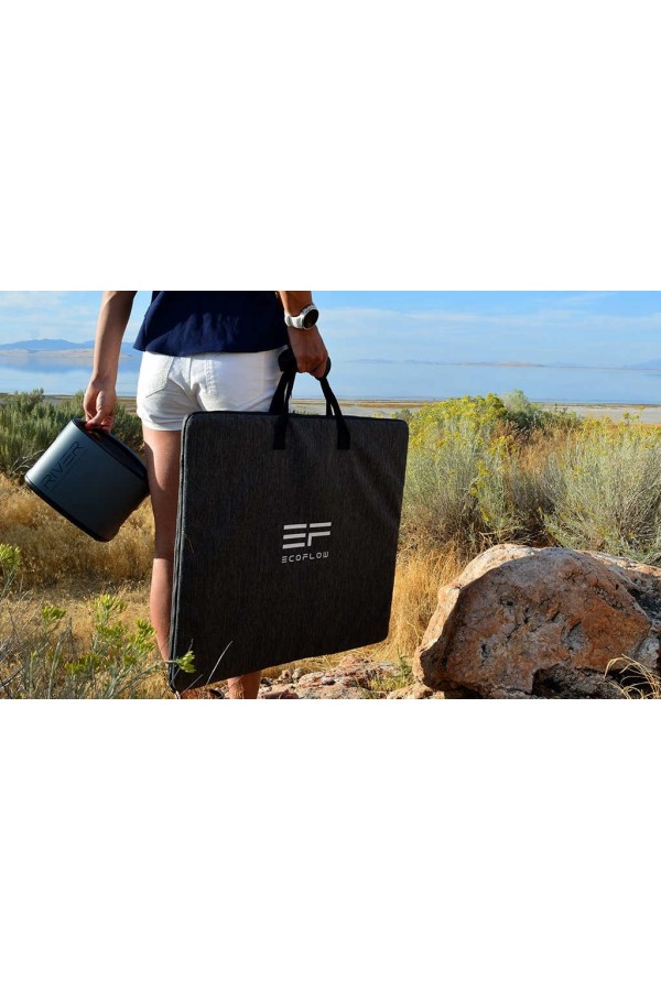 PANNEAU SOLAIRE - 110 Watts - Vue fermé en situation - Marque EcoFlow.