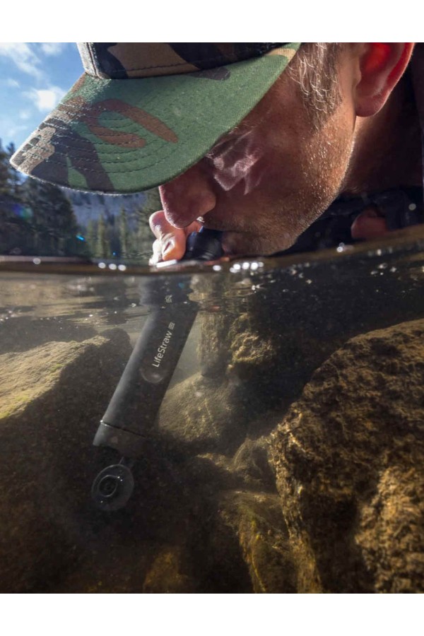 LIFESTRAW - PEAK SERIES - Filtre à eau - Fibre de verre - En situation - Marque LifeStraw