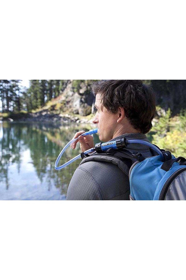 MINI SAWYER : Utilisation avec une poche type camelbak - Marque SAWYER.