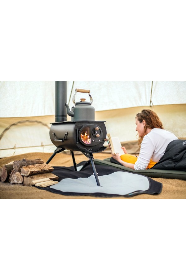 FRONTIER PLUS : Poêle à bois portable avec table de cuisson - En situation - Marque Anevay Stove